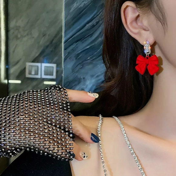 HOST PICK 🎄❤️Shiny Crystal Red Bow Earrings - Picture 3 of 3